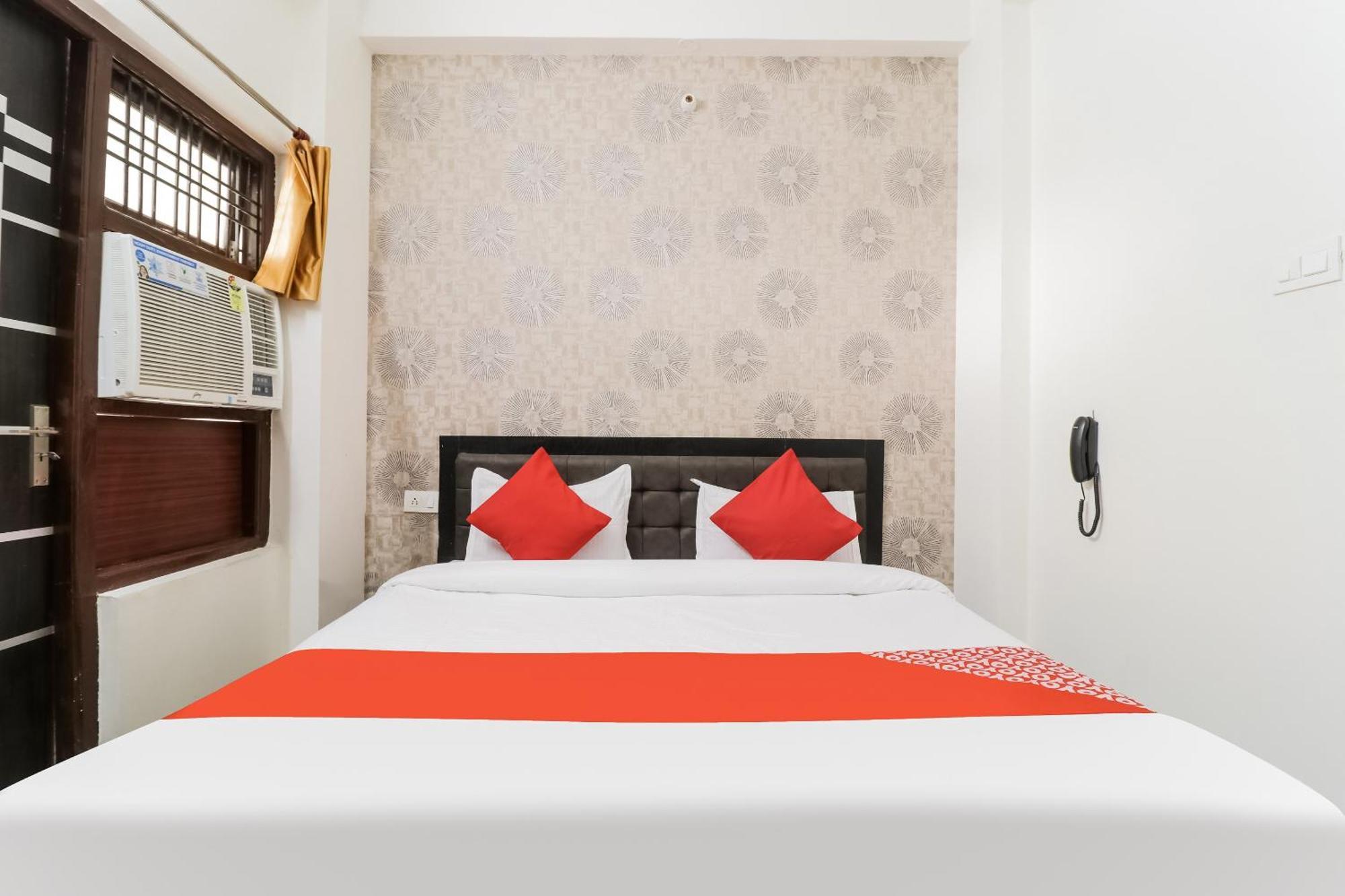 Super Hotel O Rs Inn Gorakhpur Bagian luar foto