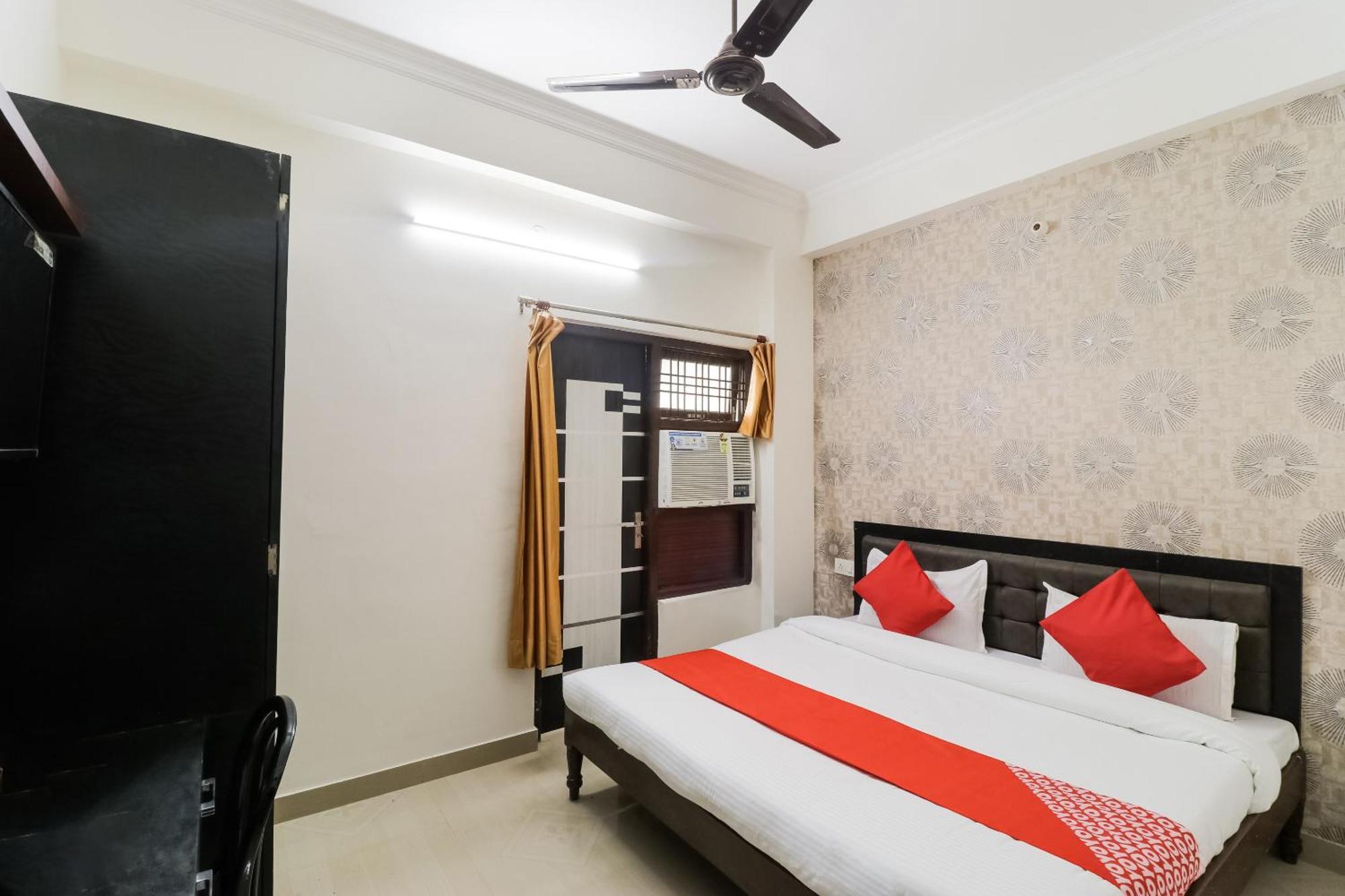 Super Hotel O Rs Inn Gorakhpur Bagian luar foto