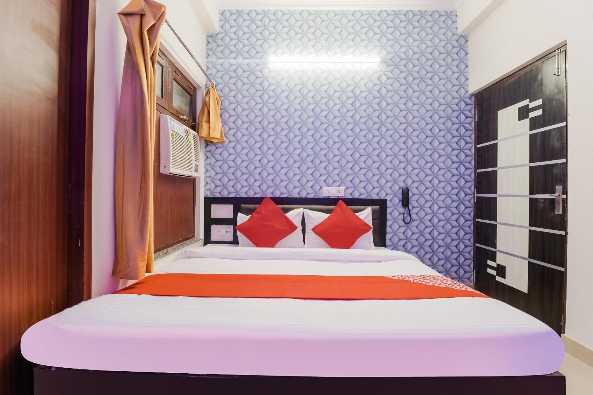 Super Hotel O Rs Inn Gorakhpur Bagian luar foto