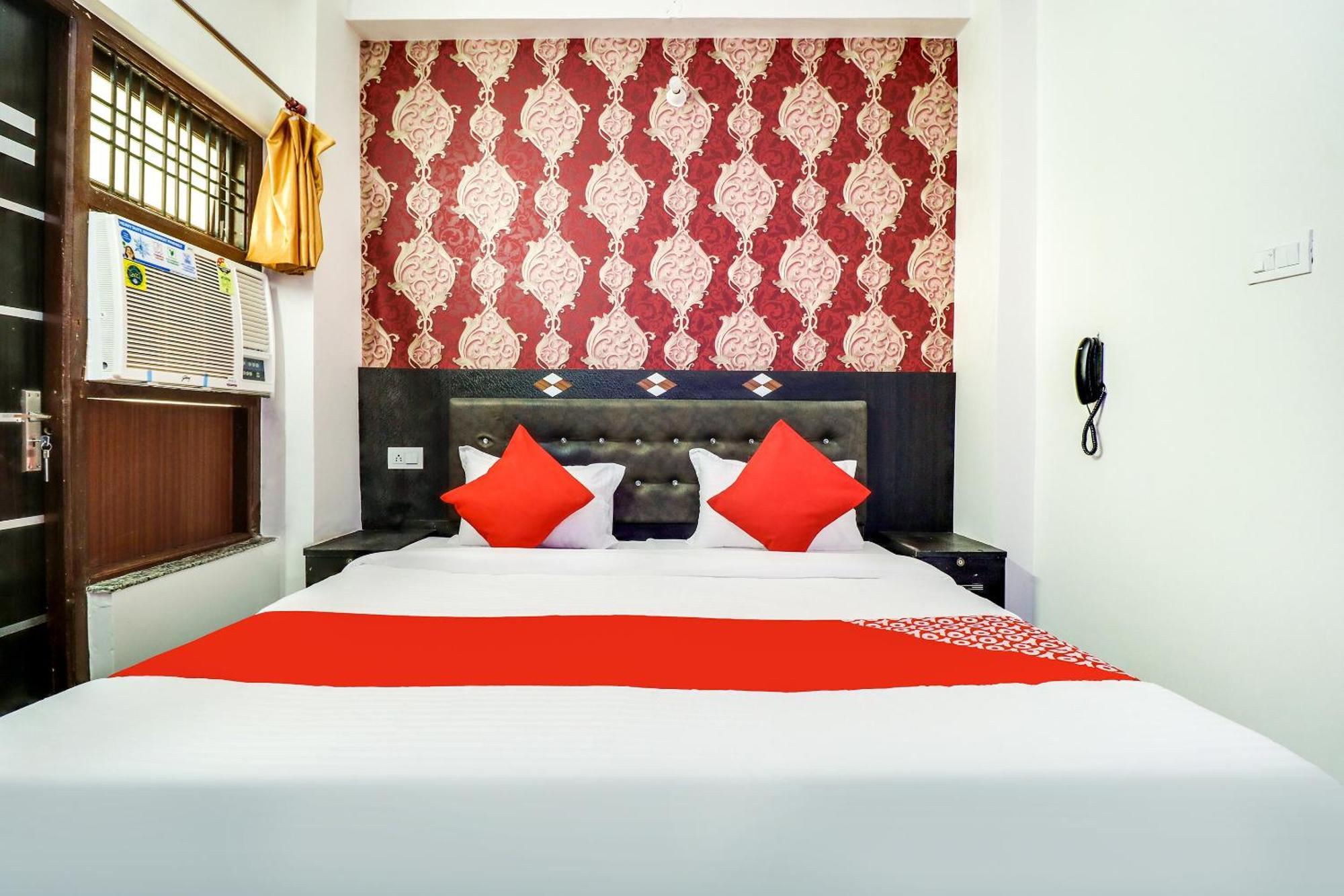 Super Hotel O Rs Inn Gorakhpur Bagian luar foto